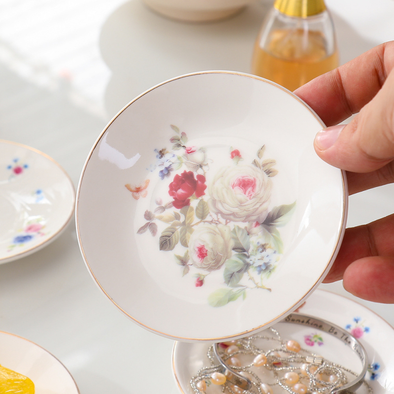 Keramická okrúhla platňa – kvetinový vzor, retro štýl, mikrovlnná bezpečnosť, tanier na šperky a mydlo