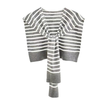 Adīts šalles stilā, ar svītrainu blokrakstu, divējāda izmantošana sievietēm – visu gadalaiku