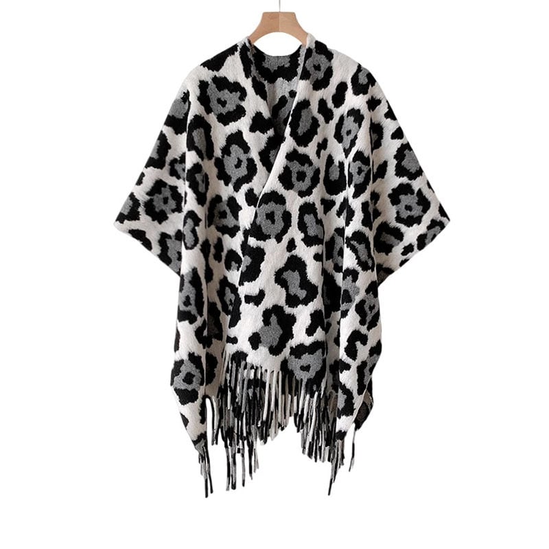 Sievietēm šalle-pelerīna no mākslīgā kašmīra, moderns stils, totem motīvs, adīta