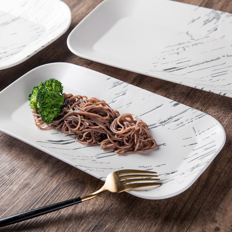 Portselaninė stačiakampė lėkštė, šiaurietiško stiliaus, glazūruotas paviršius, tinkama mikrobangų krosnalei