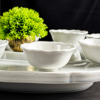 Szállodai bankettekhez készült tengeri gyümölcsei tál: Longteng Four Seas homár tál, száraz jég bemutató, kerámia színes mázzal, logóval testre szabható, Shengjing márka