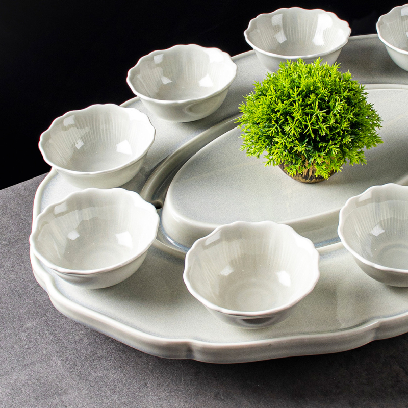 Szállodai bankettekhez készült tengeri gyümölcsei tál: Longteng Four Seas homár tál, száraz jég bemutató, kerámia színes mázzal, logóval testre szabható, Shengjing márka