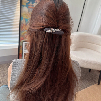 Invertuotas dizainas plaukų šukoms su kristalais – nacionalinis ir senovinis stilius, moterų galvos aksesuaras, diamantinis apdirbimas, ruduo 2025