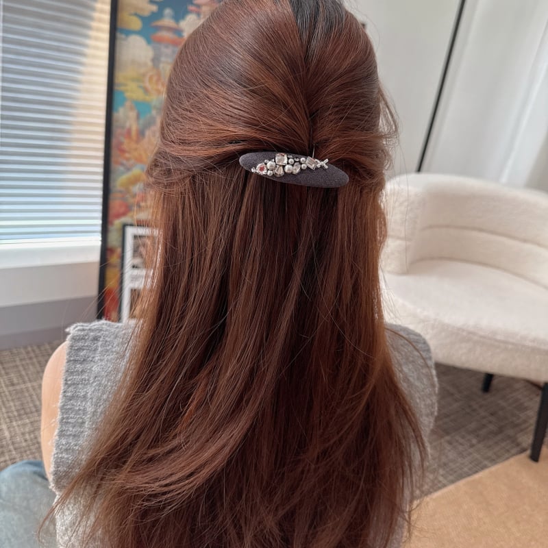 Invertuotas dizainas plaukų šukoms su kristalais – nacionalinis ir senovinis stilius, moterų galvos aksesuaras, diamantinis apdirbimas, ruduo 2025