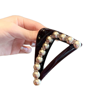 Juukseklips kolmnurkseid pärleid ja kristalle - käsitöö, haardega klips, naistele