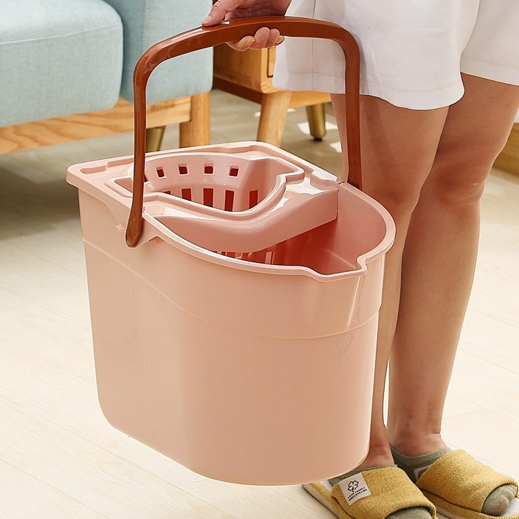 Taisnstūra mop spainis ar rotējošu presi un atdalāmu notekas grozu — 90–100% žāvēšana, slodze < 10 kg