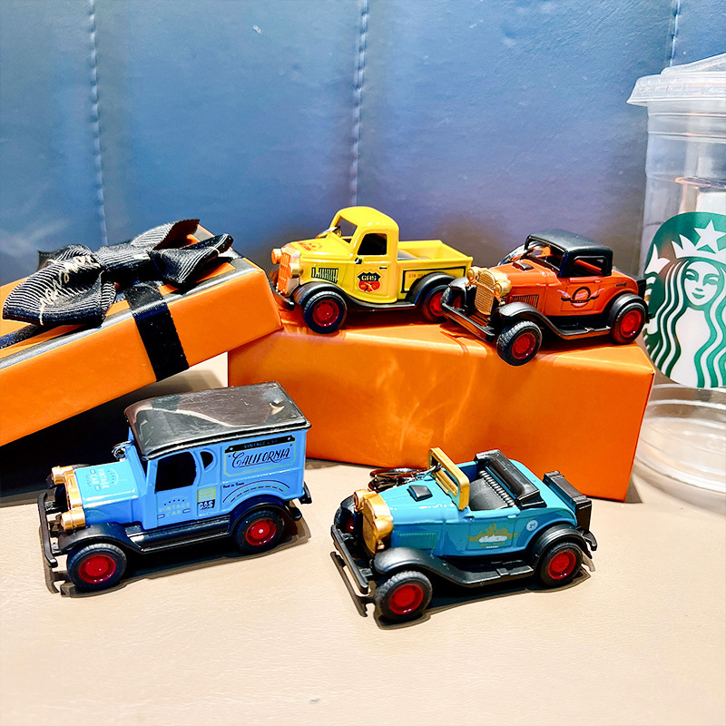 Raktų pakabukas – akrilinis karikatūrinis triciklo modelis Huili, Wo'an