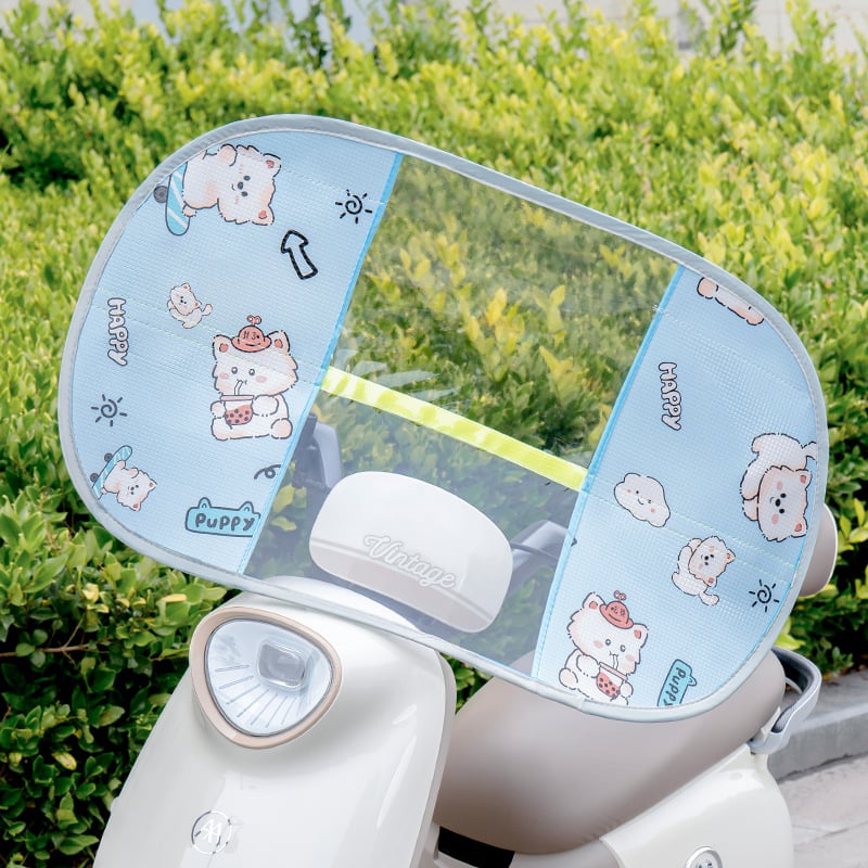 Elektromos motorkerékpár előtti szélvédő esővédő, HD átlátszó membrán, anyag: alumínium fólia + PVC, modell 001, tükrök közötti távolság legfeljebb 85 cm, napvédelem, összecsukható