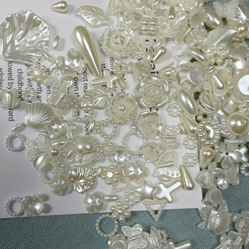 Telefono dėklo DIY karoliukų rinkinys su rožių formos kaspinu perlėmis — laisvieji karoliukai, medžiaga: plastikas/lydinys, elektroplatinimas, DD Accessories, Pavasaris 2024