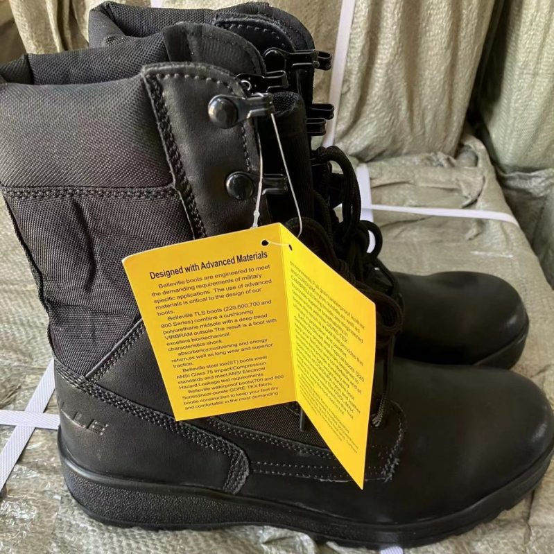 Taktiški batai su priešslydimo savybe — aukštas viršus, nubuko oda antrinis sluoksnis, atsparus vandeniui, modelis BL, lauko naudojimui