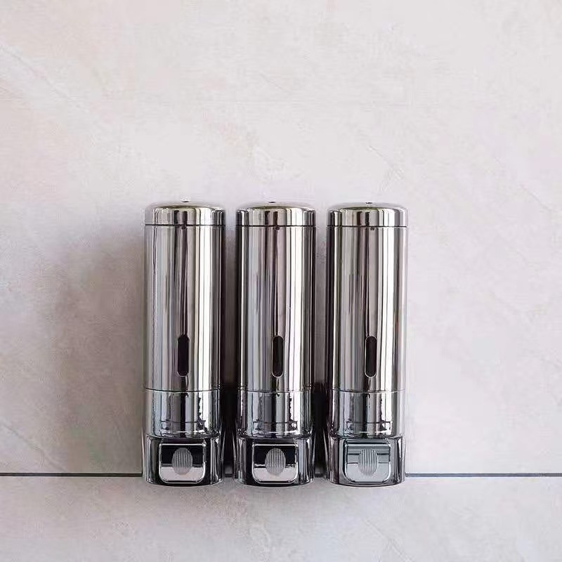 Sieninis muilo dozatorius iš nerūdijančio plieno ir plastiko, rankinis paspaudimas, šiuolaikinis minimalistinis stilius, poliruotas paviršius