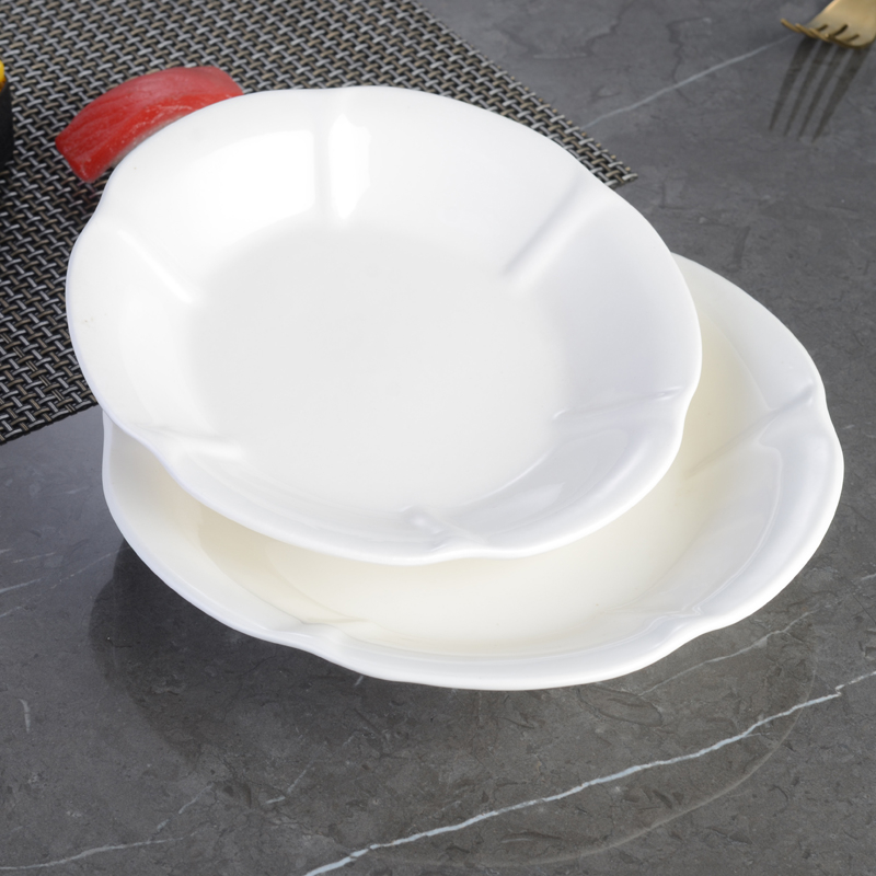 Porcelininis Magnolia Dubenėlis ir Lėkštė – Apvali, Vienodų Raštų Modelis, Japonų Stiliaus Indai Virtuvei ir Restoranui