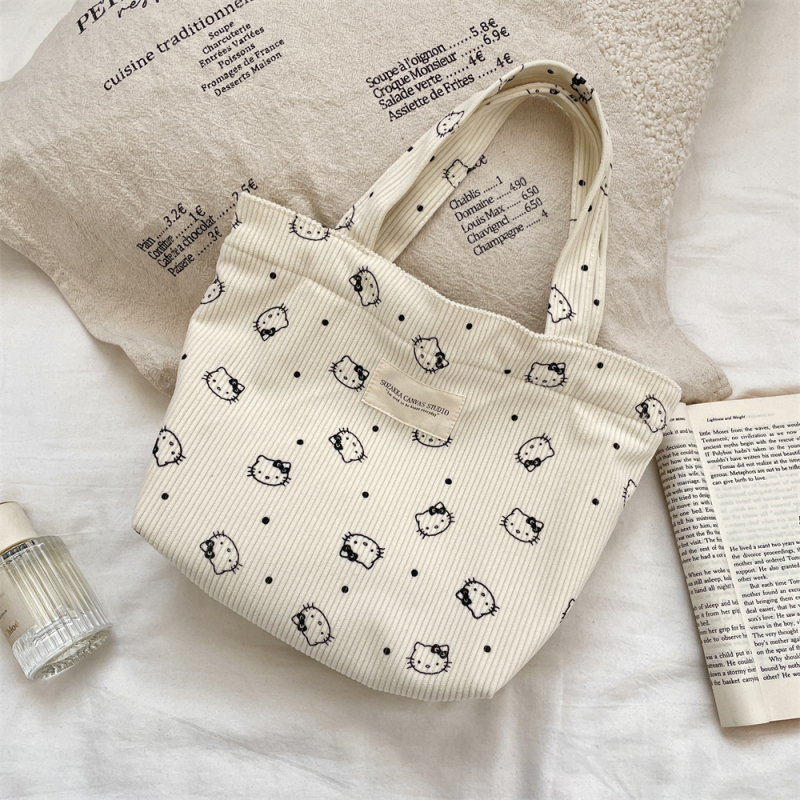 Corduroy cvjetna torba – casual stil, uspravna četverokutna forma, otvoreni vrh, platnena podstava, unutarnja struktura: torba za dokumente