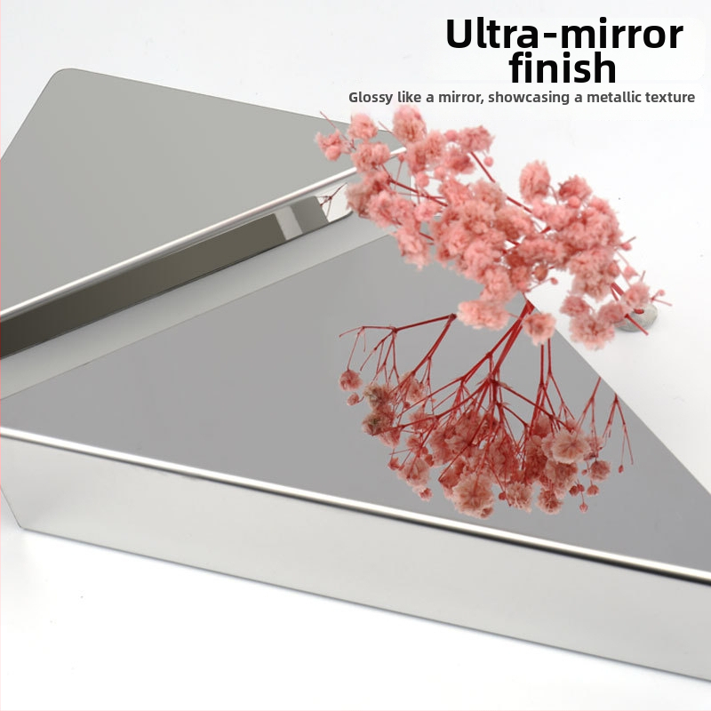 Salvetes turētājs no nerūsējoša tērauda ar spoguļvirsmu, elektroplatēšana, kvadrāts formā, dubultās virsotnes dizains