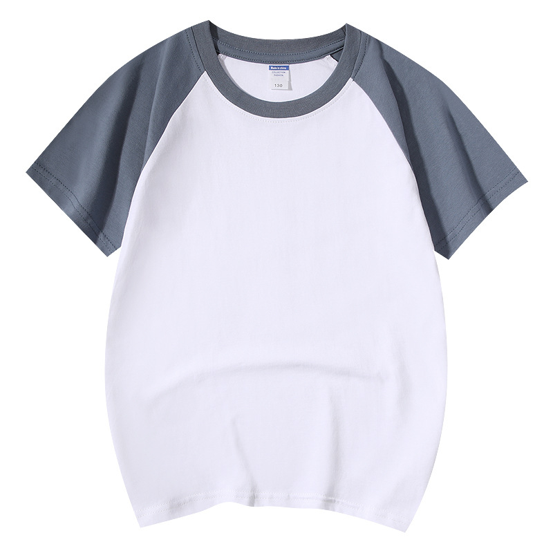 Vaikų medvilninis marškinėliai su raglano rankovėmis, trumpomis rankovėmis, apvalia kaklo iškirpte, spausdintas logotipas