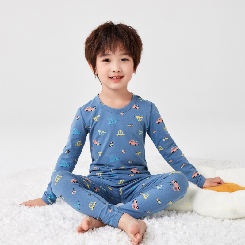 Vaikų komplektas su viršutine ir kelnerėmis rudens-žiemos sezonui, unisex, 95% medvilnė su Lycra, švelnus apdaila (brushed audinys), klasė A, vaikams nuo 8 metų, ūgis >140 cm