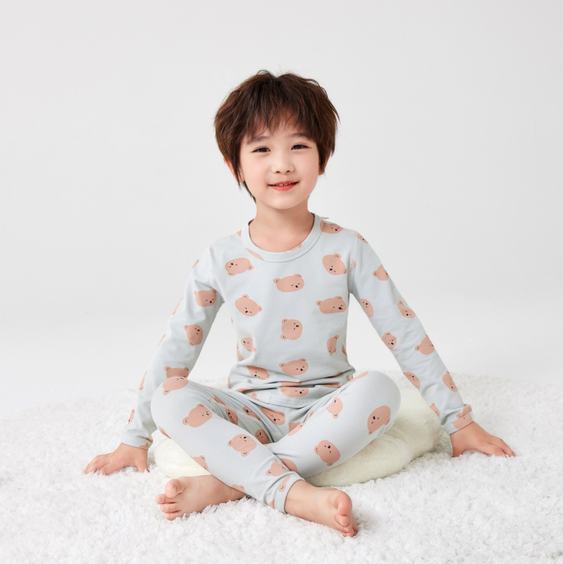 Vaikų komplektas su viršutine ir kelnerėmis rudens-žiemos sezonui, unisex, 95% medvilnė su Lycra, švelnus apdaila (brushed audinys), klasė A, vaikams nuo 8 metų, ūgis >140 cm