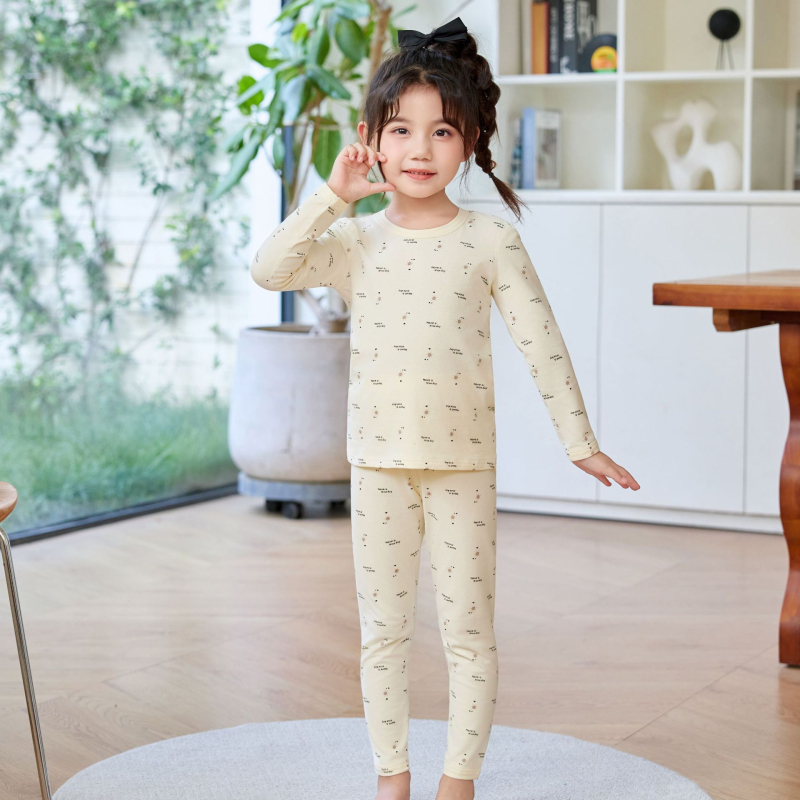 Vaikų komplektas su viršutine ir kelnerėmis rudens-žiemos sezonui, unisex, 95% medvilnė su Lycra, švelnus apdaila (brushed audinys), klasė A, vaikams nuo 8 metų, ūgis >140 cm