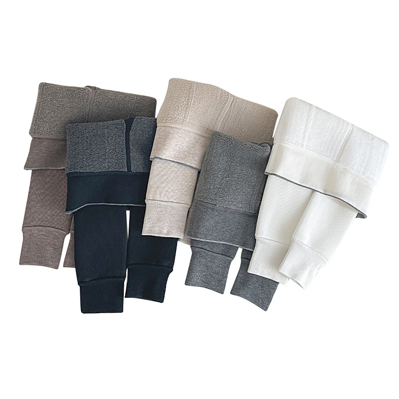 Colanți pentru fetițe, toamnă–iarna, cu deschidere la zona inghinală, lungime 9/10, talie înaltă, 90% poliester