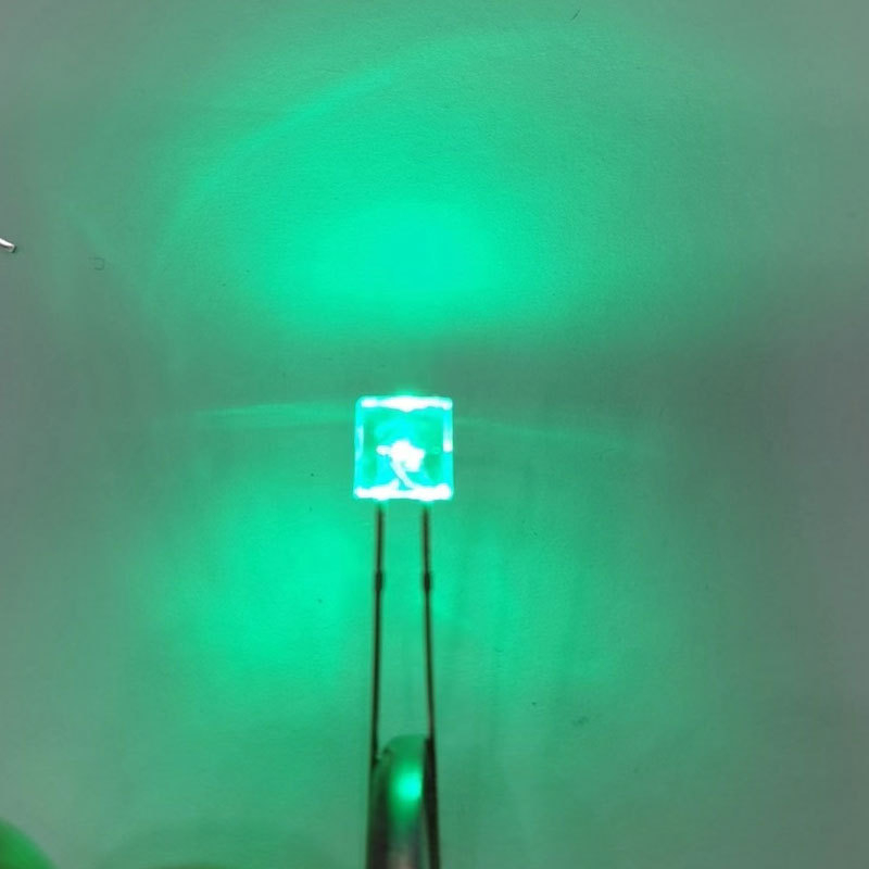 Perle LED fără electrozi, în linie, bi-color, cip Cree, substrat de fier, 20 mA la 1.8–3.4 V