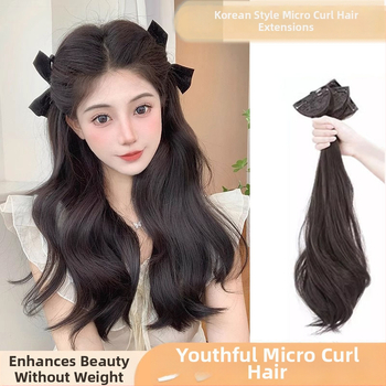 Trijų dalių mikro volų parūka su nematoma viršutine dalimi, ilgos garbanos, apimtis, ilgis 50–60 cm, karščiui atspari sintetinių pluoštų