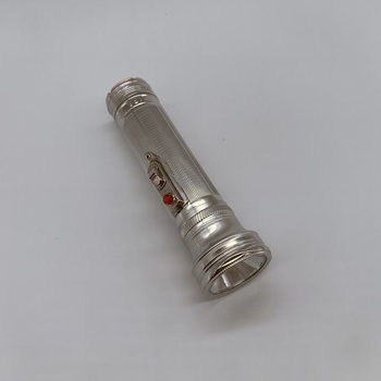 Φανάρι χειρός σε μεταλλικό περίβλημα παλιού στυλ • LED chip AILEYX • Φωτεινότητα κάτω από 100 lm • Βάρος 20 g • Μοντέλο SJ1001835737