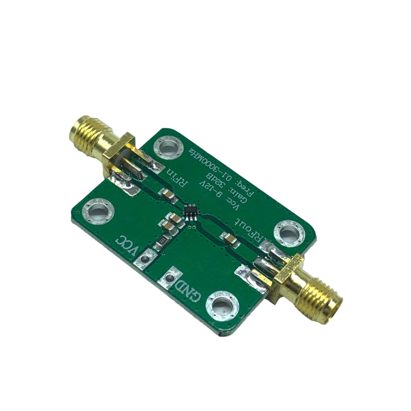 RF platus dažnių stiprintuvas su LNA, dažnių diapazonas 0.1–3000 MHz, 32 dB stiprinimas