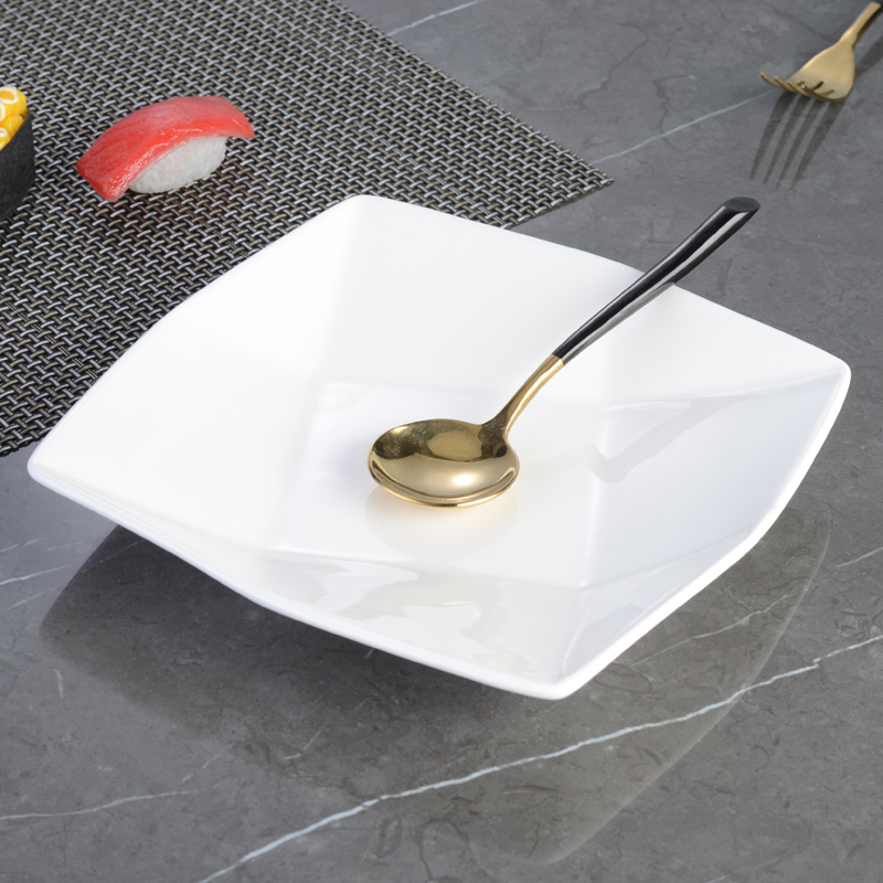 Kvadratinė porcelninė serviravimo lėkštė — kinų stilius, porcelianas, asmeninei dovanei