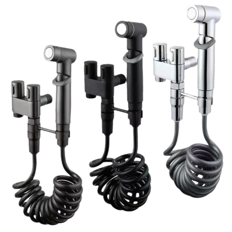 Seinale paigaldatav tualetikomplekt rõhu suurendava loputuspüstoliga, 20 mm sisemine diameeter, tsingi sulam, 430 g