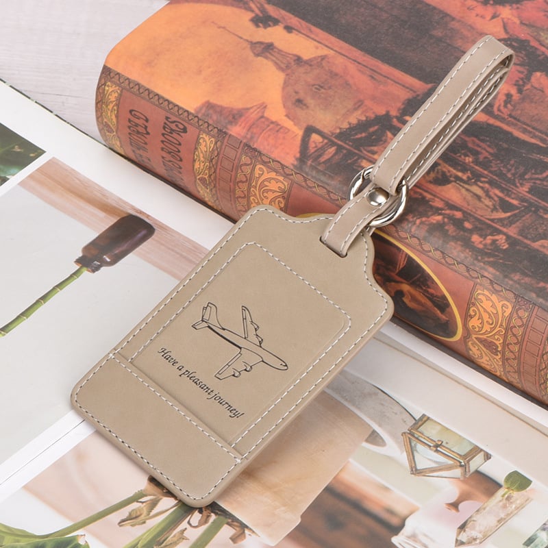 Ετικέτα αποσκευών από τη Changsheng Leather, PU δέρμα, ανθεκτικό στη φθορά, χειροποίητη κατασκευή με ραφή και επεξεργασία με λάδι, Άνοιξη 2022.