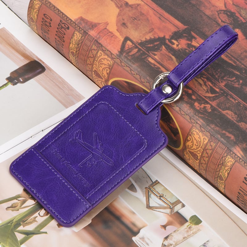 Ετικέτα αποσκευών από τη Changsheng Leather, PU δέρμα, ανθεκτικό στη φθορά, χειροποίητη κατασκευή με ραφή και επεξεργασία με λάδι, Άνοιξη 2022.