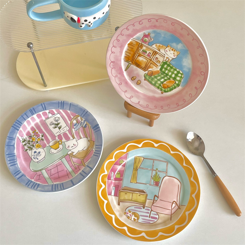 Keraminė apvali lėkštė su karikatūrų raštu, glazūruotas paviršius, mikrobangų krosnelė tinkama