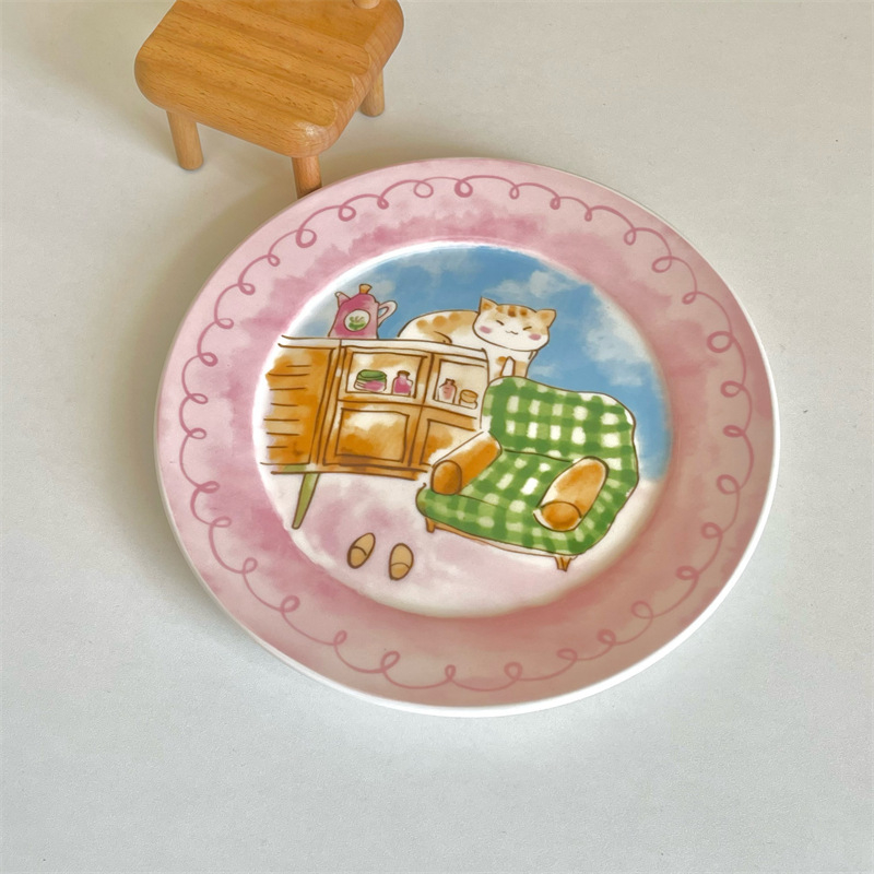 Keraminė apvali lėkštė su karikatūrų raštu, glazūruotas paviršius, mikrobangų krosnelė tinkama