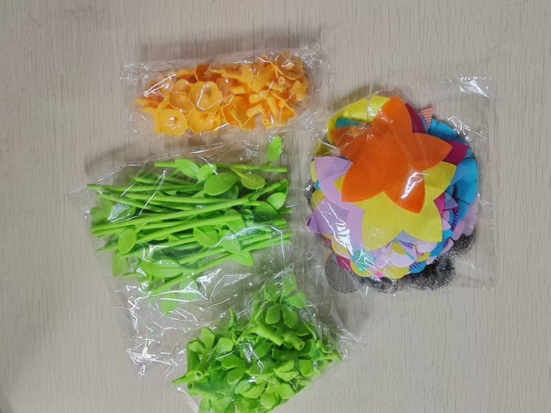 Σετ DIY για μπουκέτο λουλουδιών – πλαστικό, κωδικός προϊόντος 857, τραπεζάκι εργαλείων αποσυναρμολόγησης και συναρμολόγησης, κατάλληλο για παιδιά 4–6 ετών