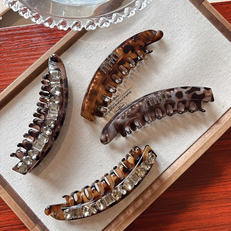 Banaanijuukseklips – kunstlikud kristallid, käsitöö, peakatte aksessuaar, suvi 2024