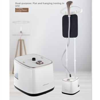 Royalstar Apģērbu tvaika gludināšanas ierīce – rokas, vertikāla, 2,6 L tvertne, 111–240 V, 5+ temperatūras iestatījumi