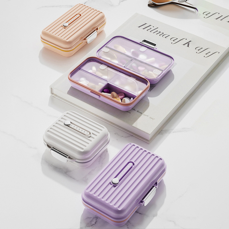 Cutie portabilă pentru medicamente, 7 zile, cu compartimente etanșe protejate împotriva luminii (PP, model MZ-A41215)