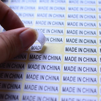 Stačiakampė etiketė iš dengto popieriaus su karšto lydalo klijais, fonas iš ofsetinio popieriaus, rotacinis spausdinimas