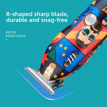 Elektrinė plaukų kirpimo mašinėlė — atjungiamas plaunamas galvutė, įmontuota baterija 500–800 mAh, nerūdijanio plieno peiliai, atspari vandeniui, šepetinis variklis