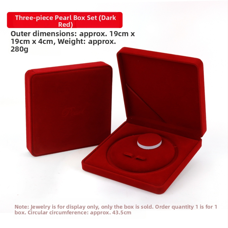 Samtaina rotaslietu kastīte – trīs daļu komplekts kaklarotai, auskariem un rokassprādzei