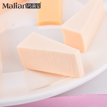 Marianne SBR pūderes pūdelis trīsstūra forma 3D sausai un mitrai lietošanai