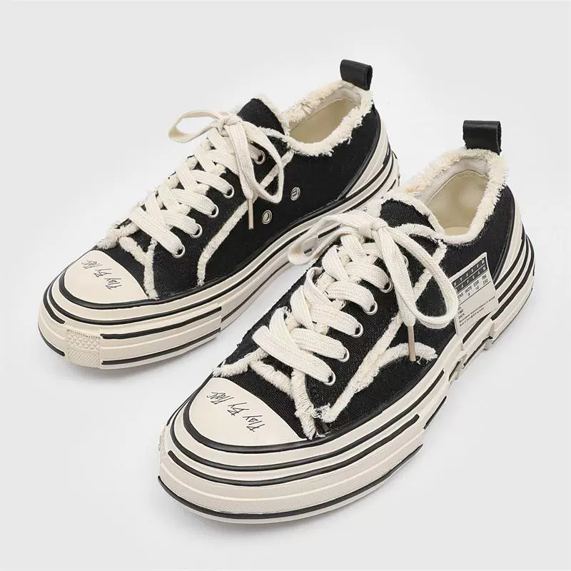 Unisex platno bateliai su mikropluošto viršutine, gumos padas, žemas profilio, priekyje raišteliai, vientisas dizainas