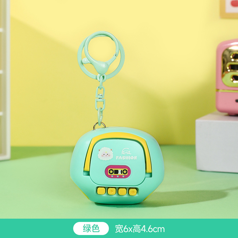 Mini karikatūrinis magnetofono rakšnų pakabukas su garsu, iš plastiko, karikatūrų stilius, puiki verslo dovana