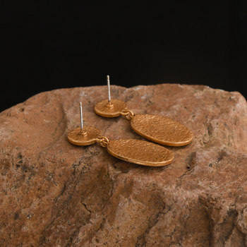 Vaskast auskarid emaljiga viimistletud, vintage stiil, lehe ja looma motiivid, tootekood G1347