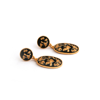 Vaskast auskarid emaljiga viimistletud, vintage stiil, lehe ja looma motiivid, tootekood G1347