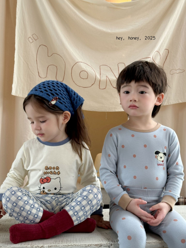 Unisex vaikų pižamų komplektas iš švelnios medvilnės su pūkiniu pojúčiu, storas, apvalus kaklas, 3-8 m amžiaus, 95% medvilnė