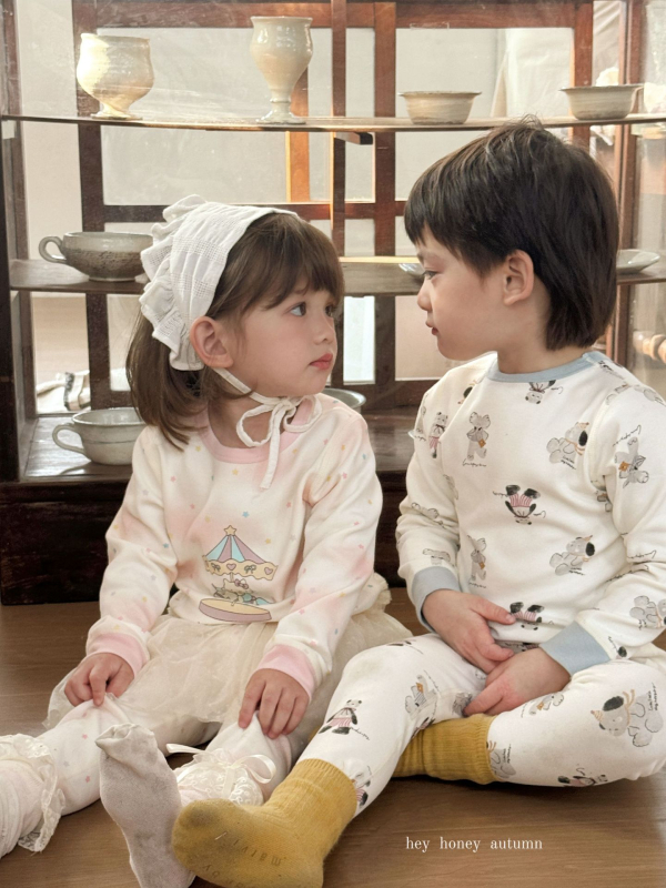 Unisex vaikų pižamų komplektas iš švelnios medvilnės su pūkiniu pojúčiu, storas, apvalus kaklas, 3-8 m amžiaus, 95% medvilnė