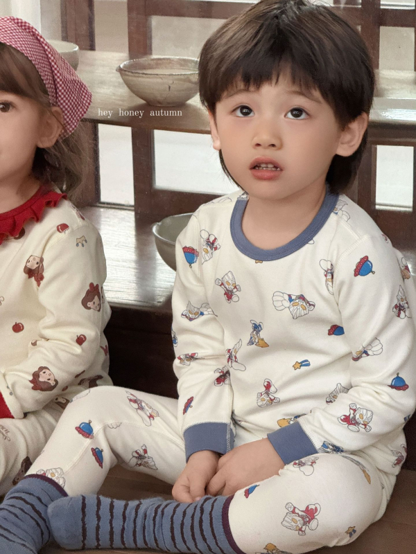 Unisex vaikų pižamų komplektas iš švelnios medvilnės su pūkiniu pojúčiu, storas, apvalus kaklas, 3-8 m amžiaus, 95% medvilnė