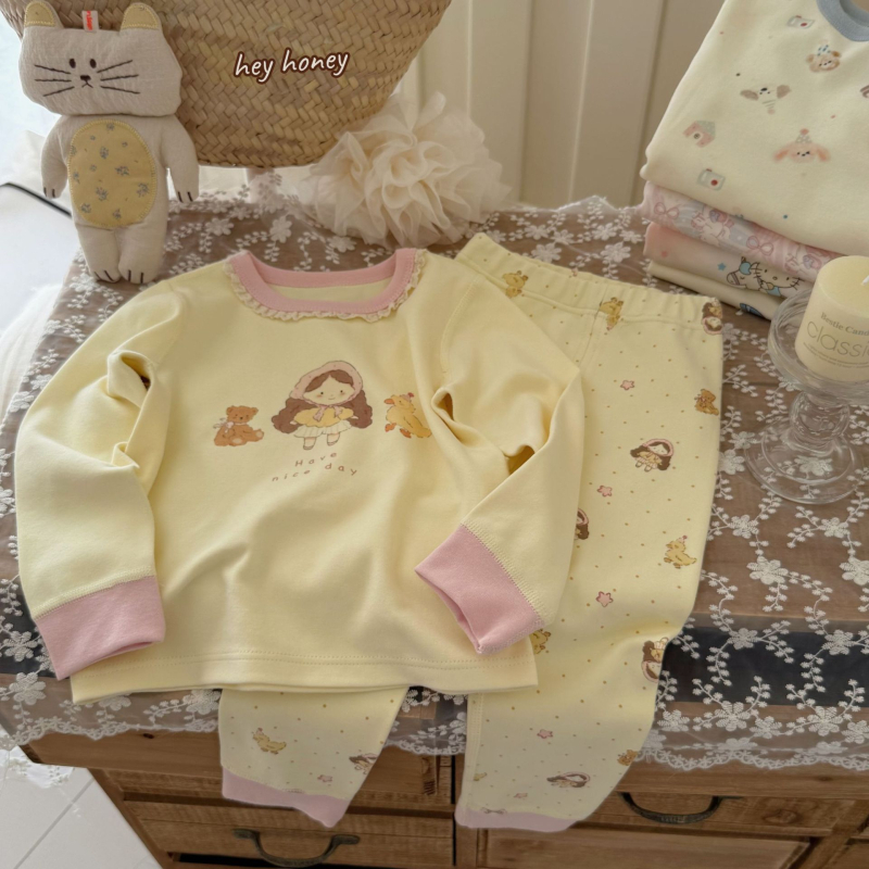 Unisex vaikų pižamų komplektas iš švelnios medvilnės su pūkiniu pojúčiu, storas, apvalus kaklas, 3-8 m amžiaus, 95% medvilnė