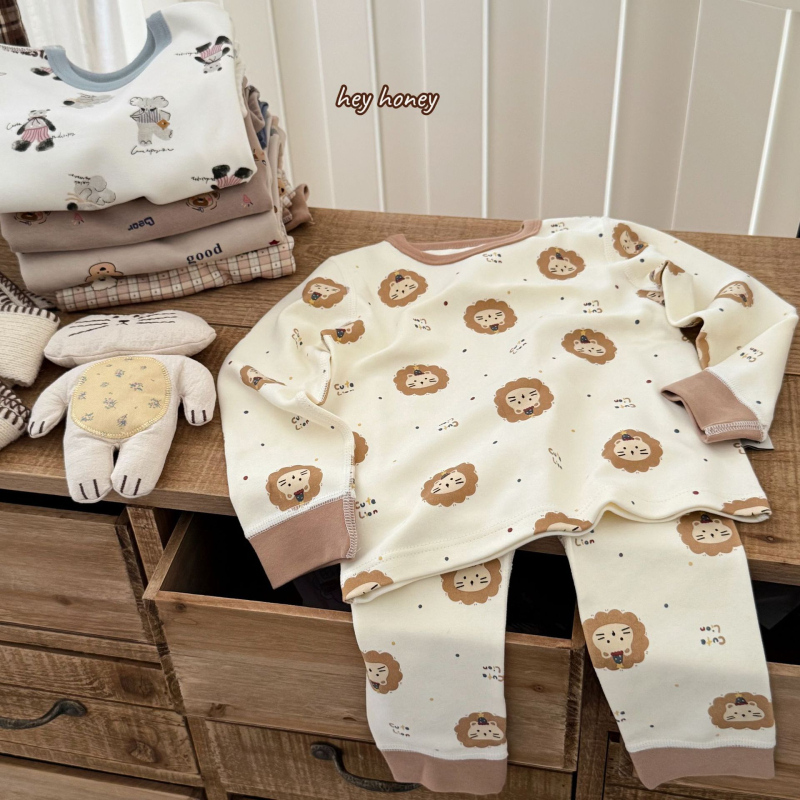 Unisex vaikų pižamų komplektas iš švelnios medvilnės su pūkiniu pojúčiu, storas, apvalus kaklas, 3-8 m amžiaus, 95% medvilnė